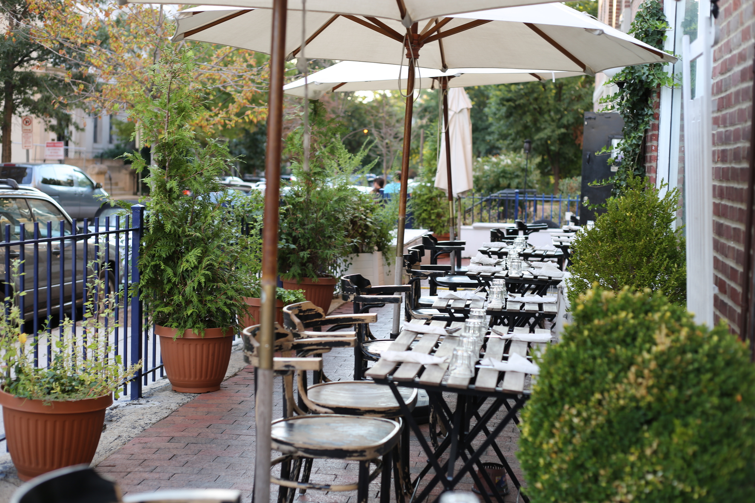 Popal Group - Lapis - Outdoor Dining.jpg