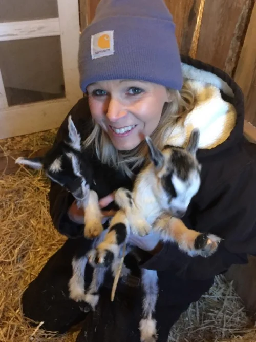 Laura is city girl turned country and spends her days homeschooling her two children, tending the gardens and keeping an eye the chickens.