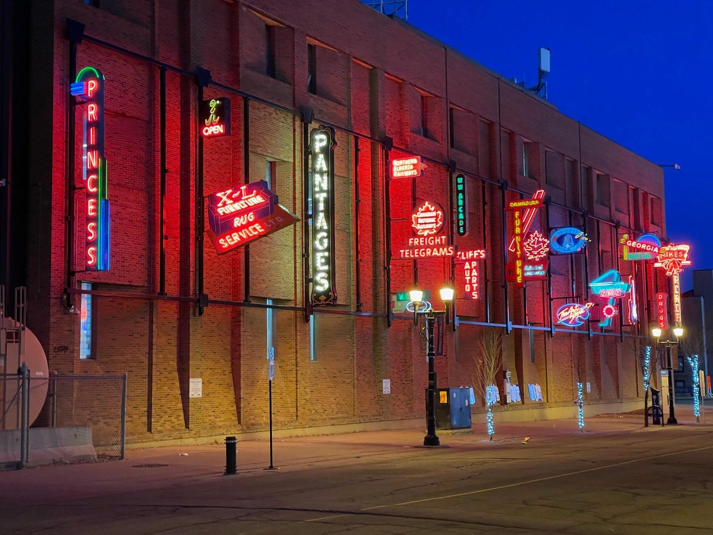 IES Edmonton Social Event & Tour of the Neon Sign Museum April 10, 2025