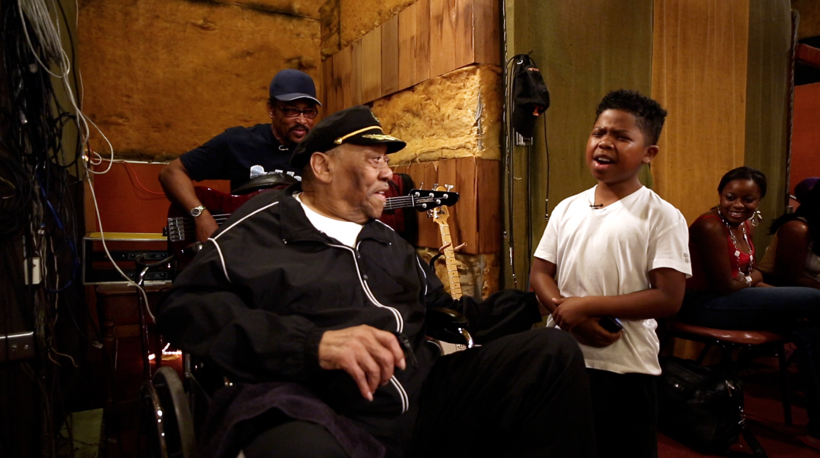 Bobby Blue Bland and PNut.png