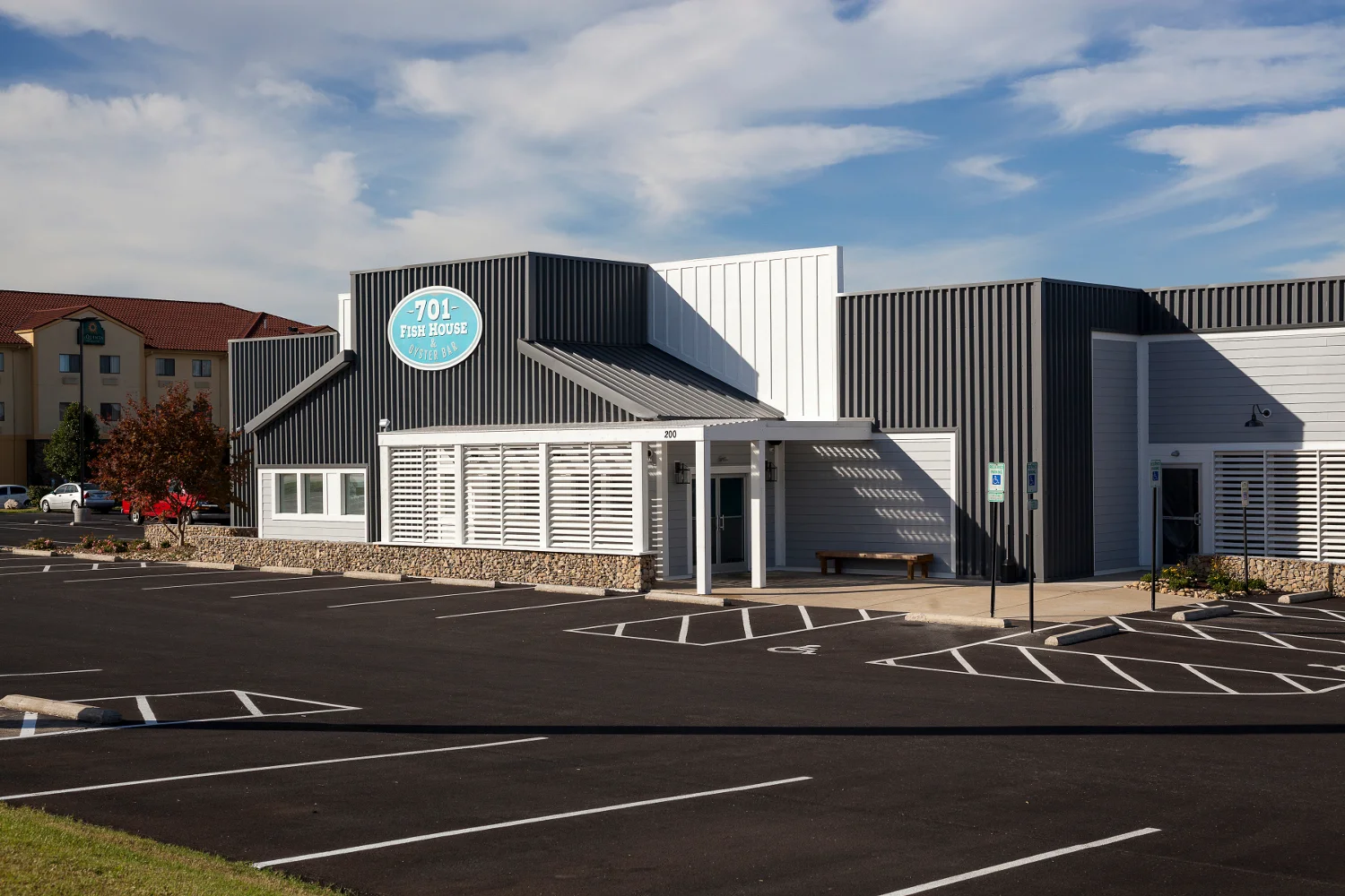 Foxworth Architecture - 701 Fish House & Oyster Bar - Elizabethtown, Kentucky