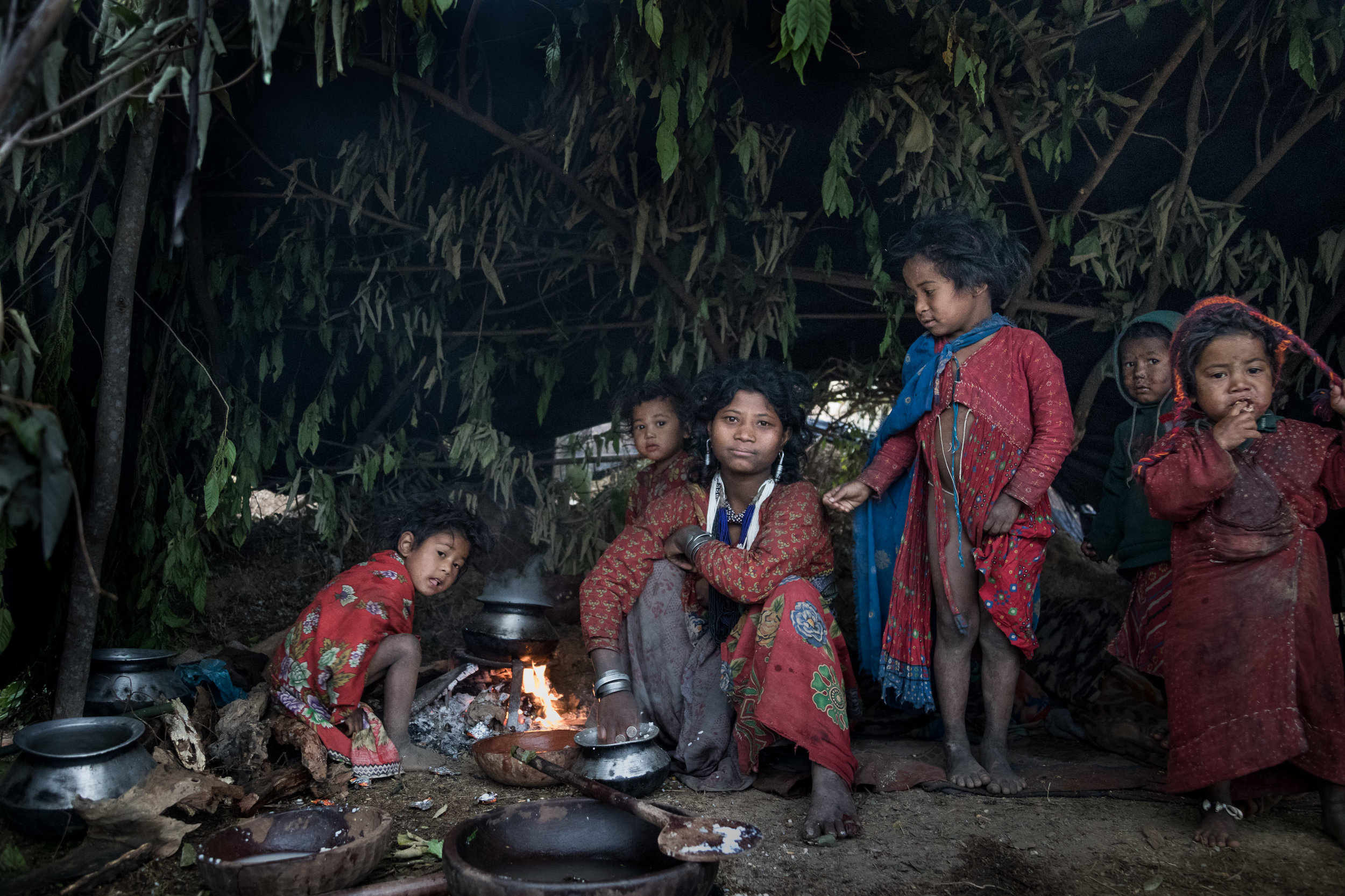  Raute: de laatste nomaden van Nepal    Klederdracht  