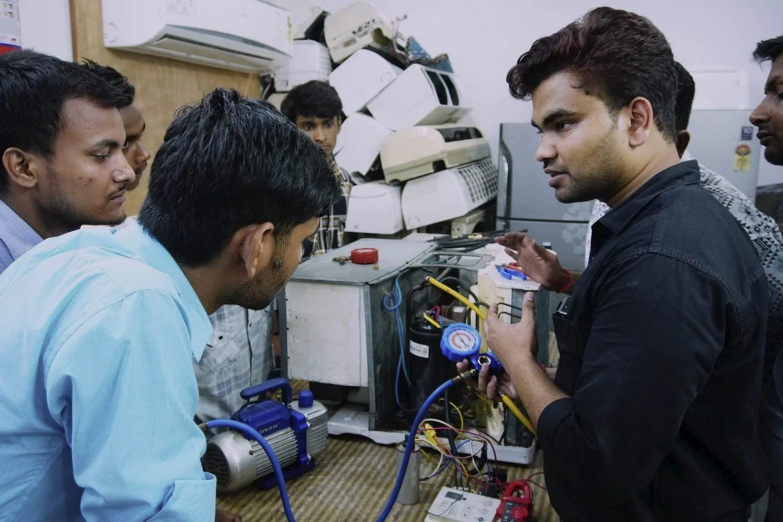 Why the Electrical Construction Industry Keeps Growing