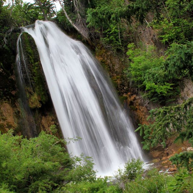 Thank you to @ig_wildplace and @go.xplr for sharing my photos this week! Here's another long exposure shot from our trip to South Dakota a couple weekends ago. Can you believe there used to be a train that went right over the top of Spearfish Falls? It washed out in the flood of 1933 and was never rebuilt.