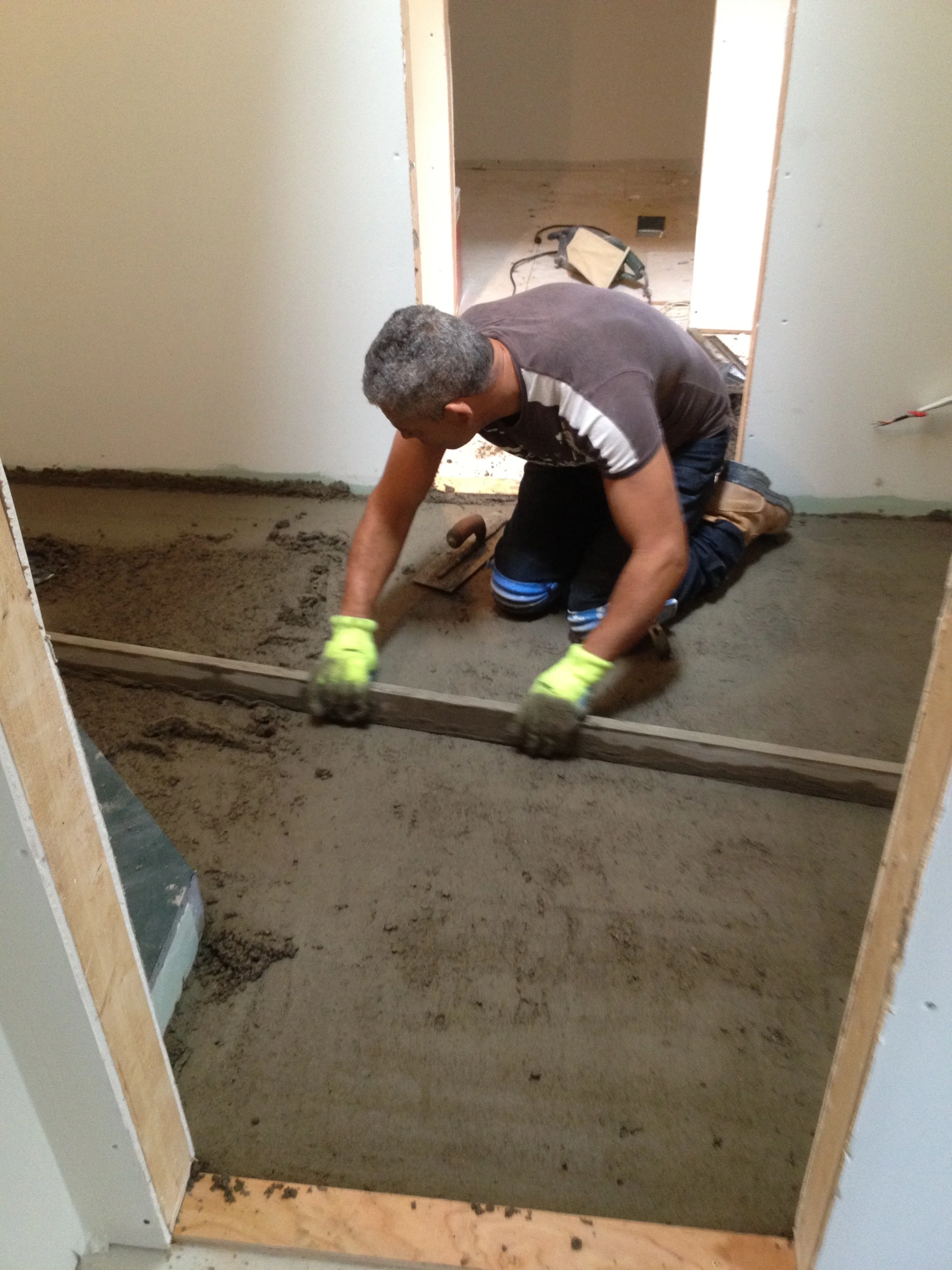 Floor Leveling and self leveling professional will preparing your floors for tiling. — Prestige