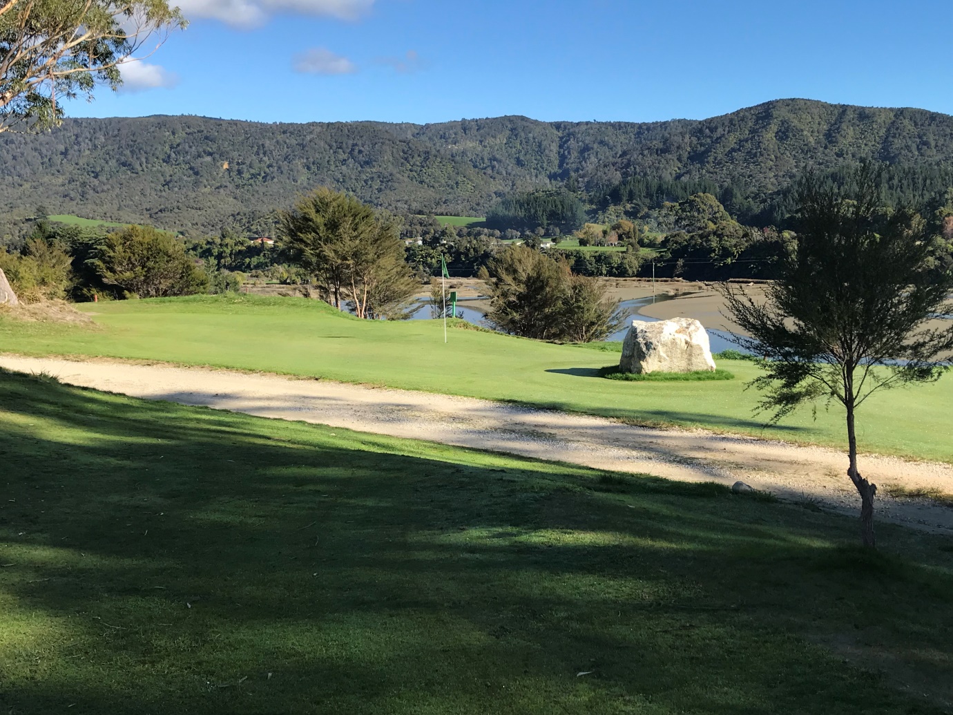 View from the right fairway – still no picnic