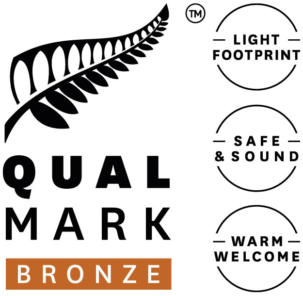 Qualmark Bronze Award Logo Stacked.jpg