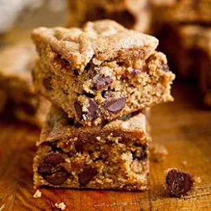 Quinoa Blondies with Almond Butter (Fake Blond[ies])