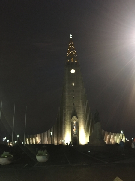  Hallgrímskirkja church, Reykjavik 