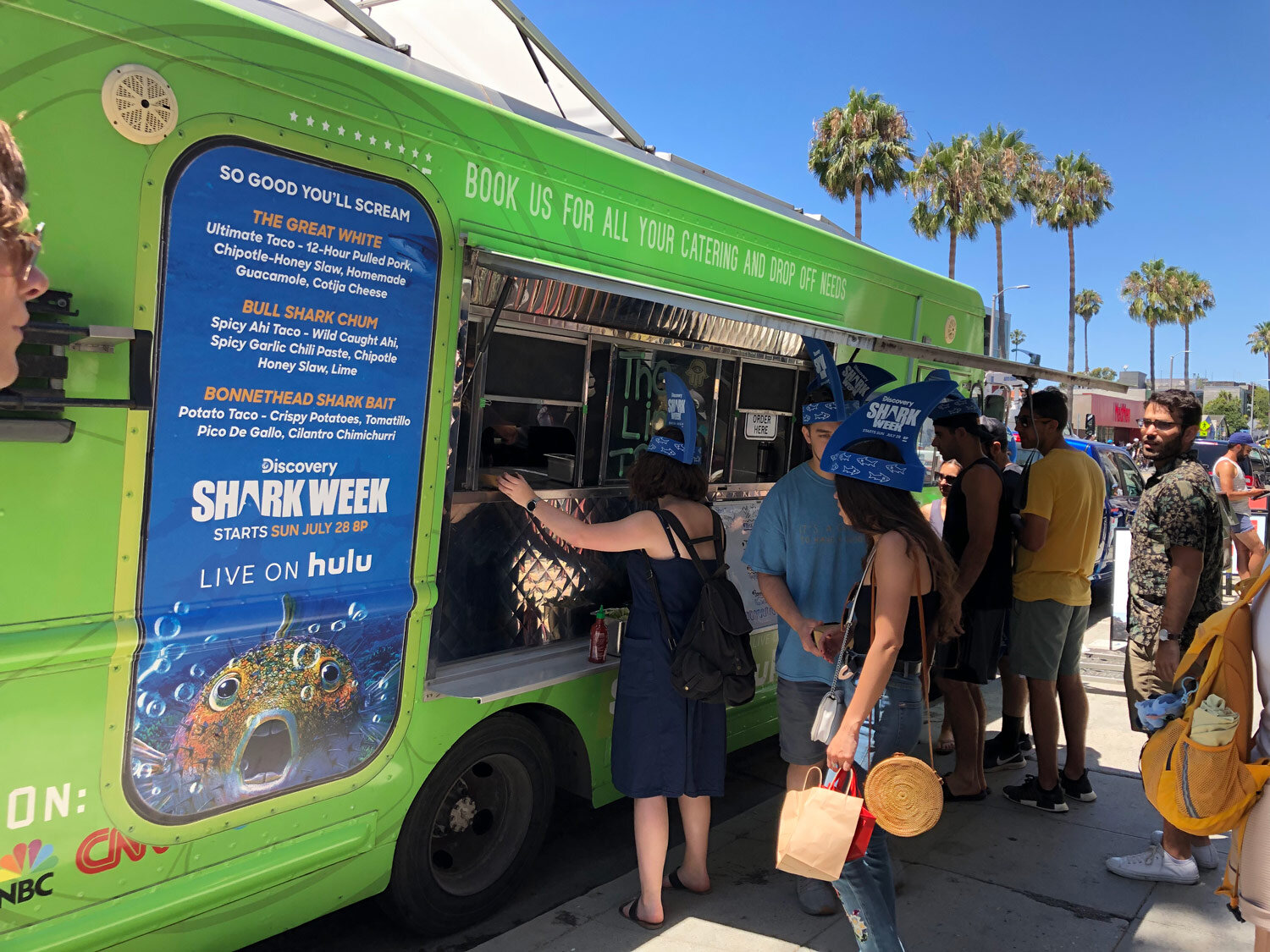 dsc_sw_2019_hulu_food_truck.jpg