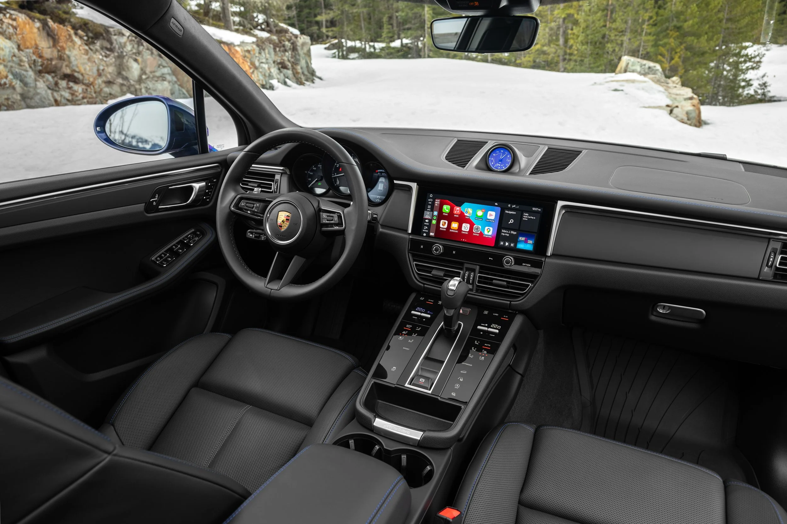 2022_03_10_PORSCHE_MACAN-14.JPG