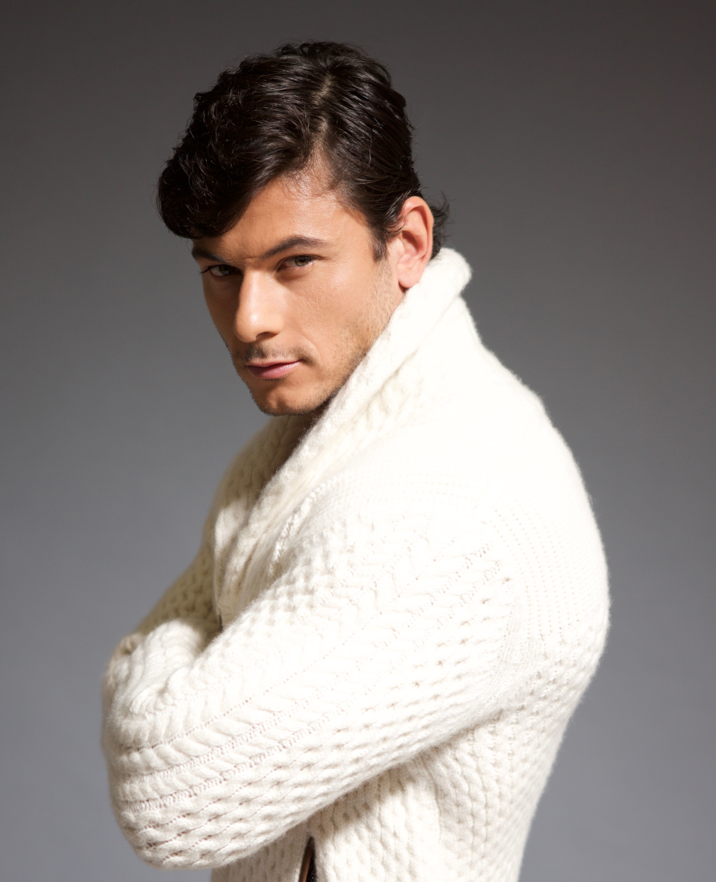 chunky white sweater .jpg