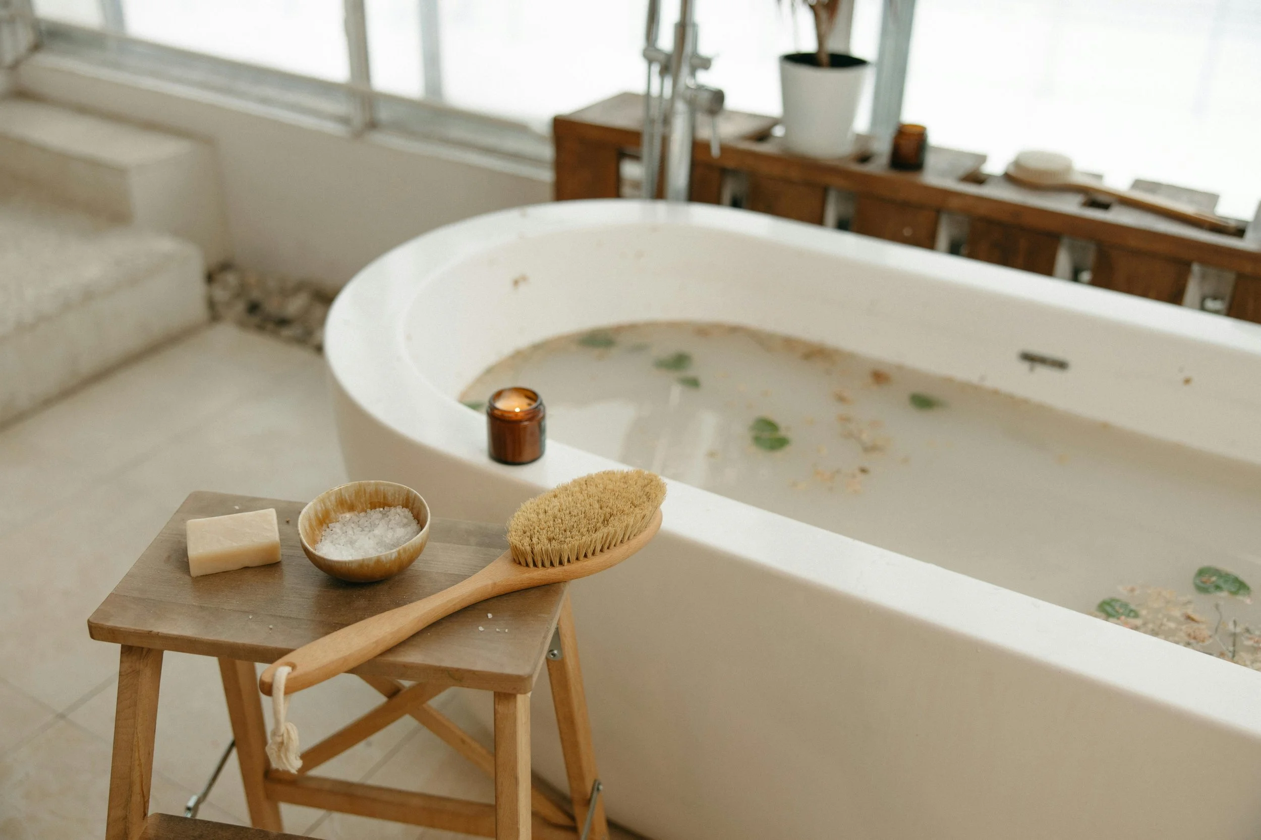 Why Epsom Salt Baths Actually Work