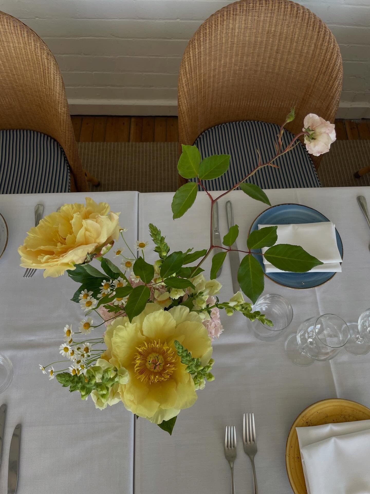 Those Tree Peonies are to die for!!