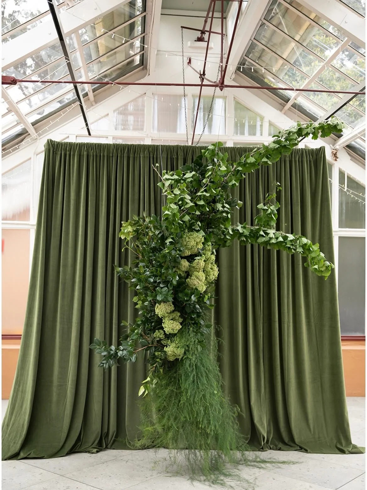 What a 🍃BOOSHI installation @botanicsydney showcase&hellip; did you see it?! @bedfordphotography @simply.seated @laissezfaire_weddings