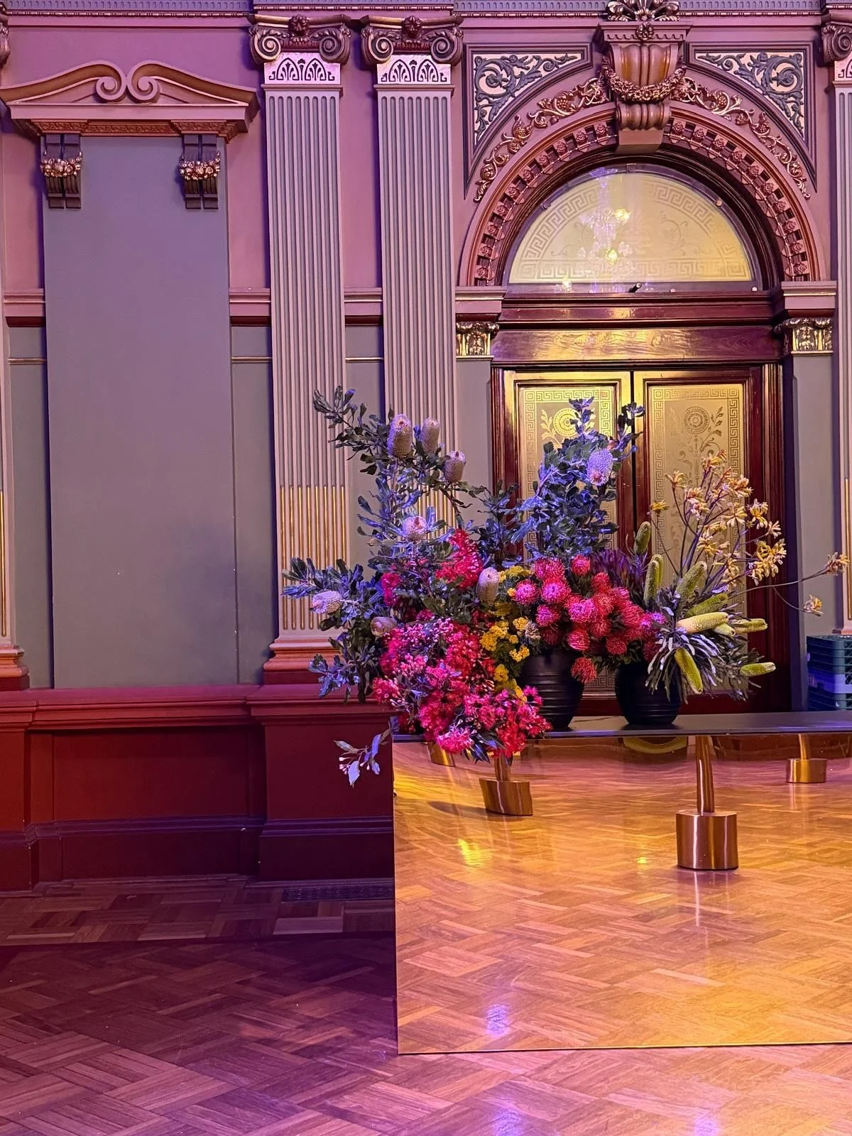 Who said natives are dull!? This piece was created on an entry bar for a corporate event at Sydney Town Hall. @simply.seated