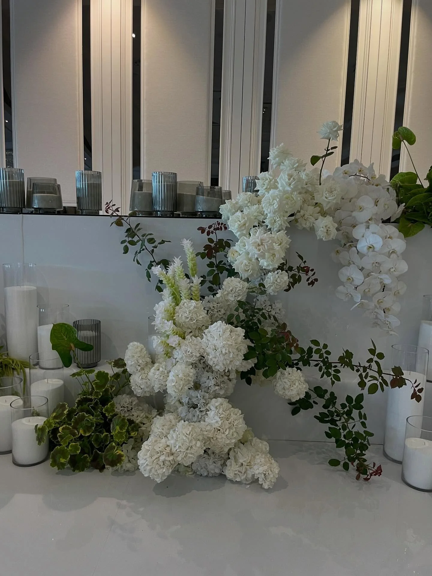 Still crushing over this bridal table!