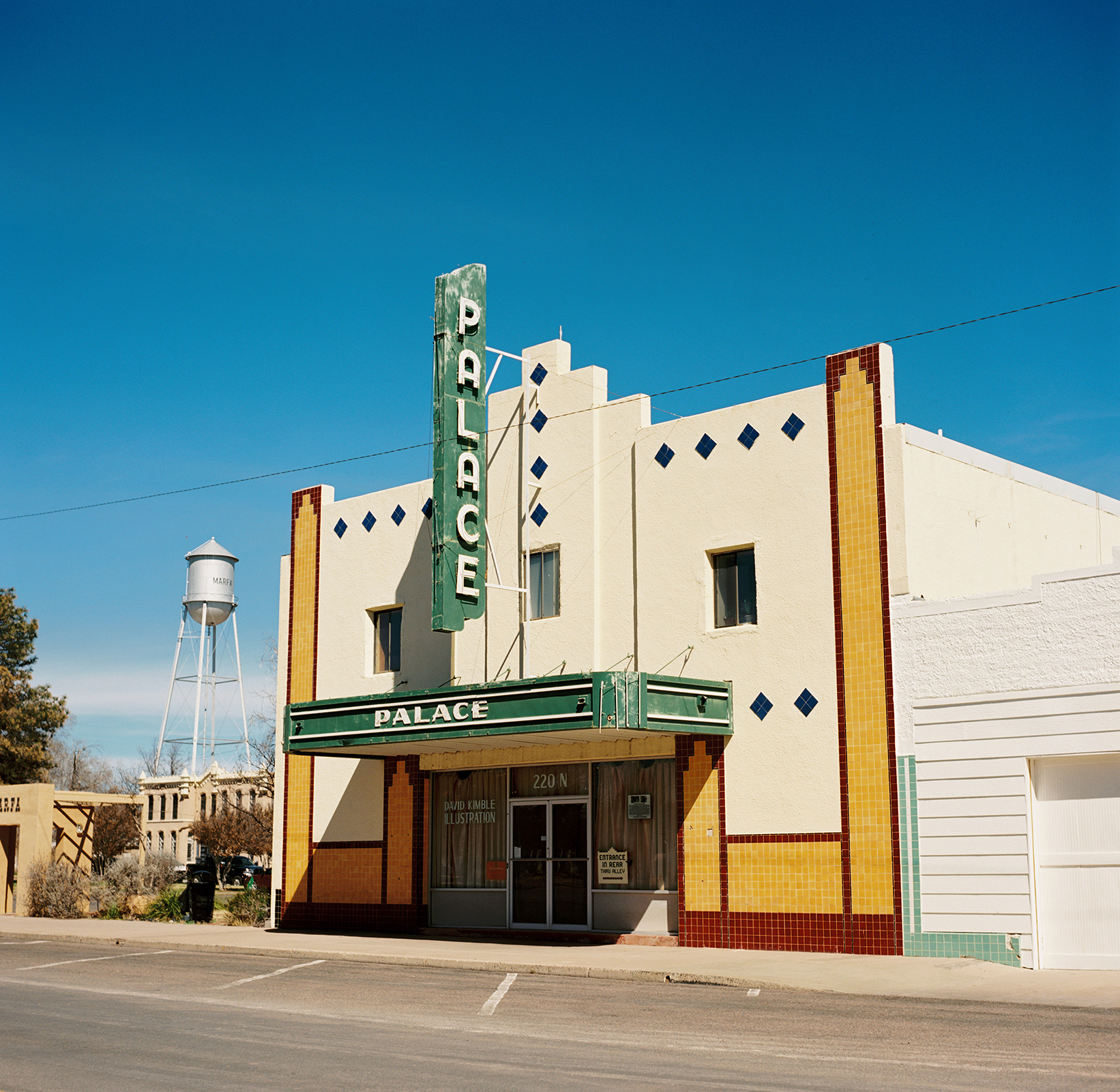 marfa_texas_film_travel_photography_26.jpg