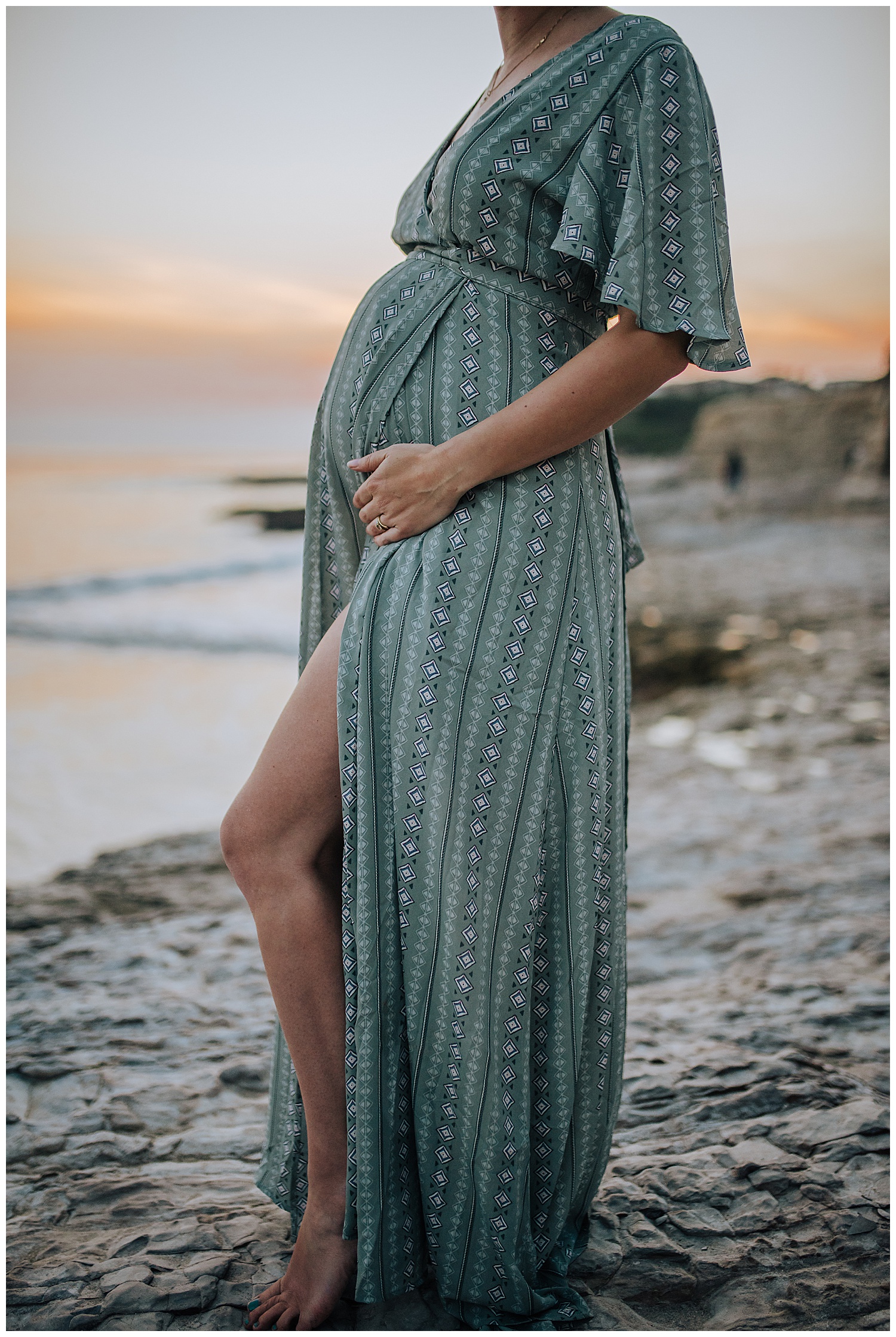 beach maternity portrait at sunset in santa cruz