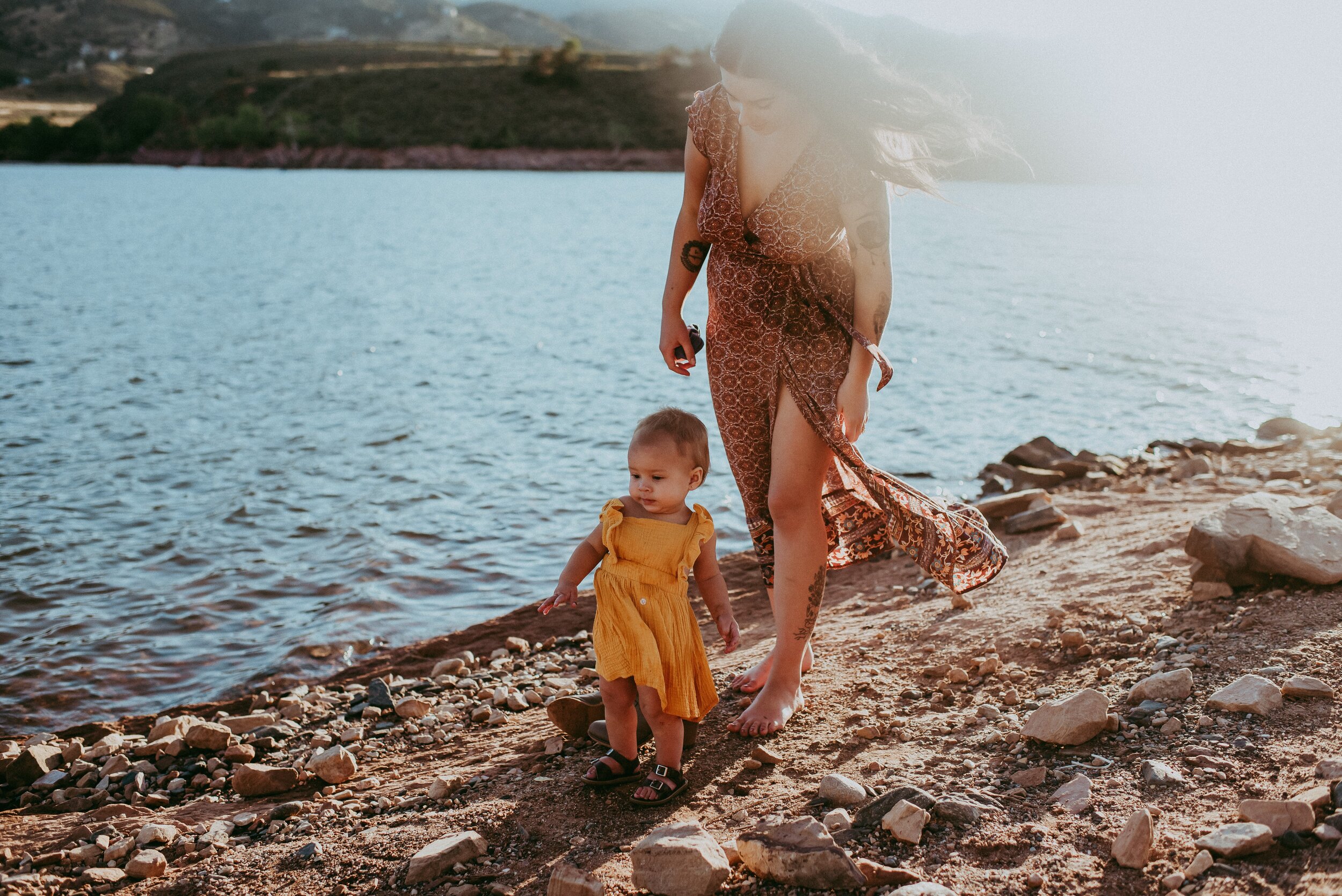 sunshine-lady-colorado+fort-collins-photography-motherhood-family.jpeg