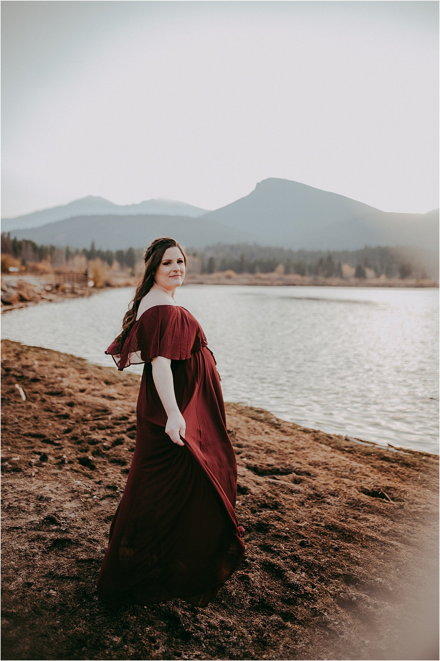 Rocky Mountain Maternity Photographs by Sunshine Lady Photography