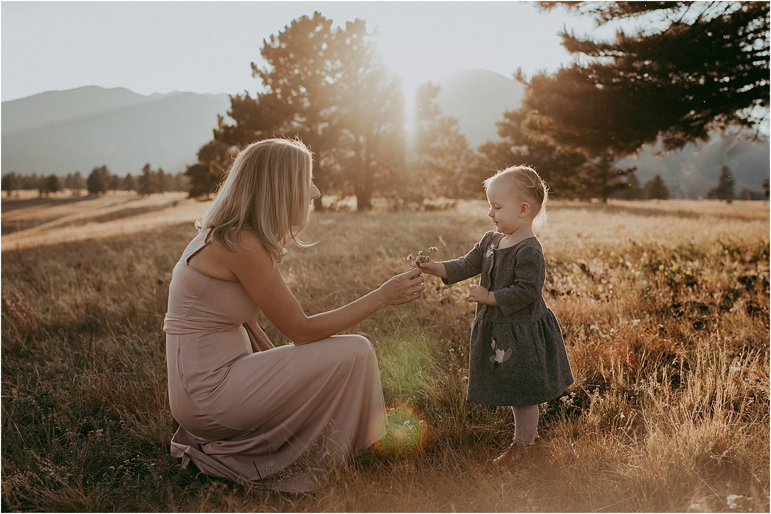 sunshine-lady-photography-boulder-motherhood.jpg