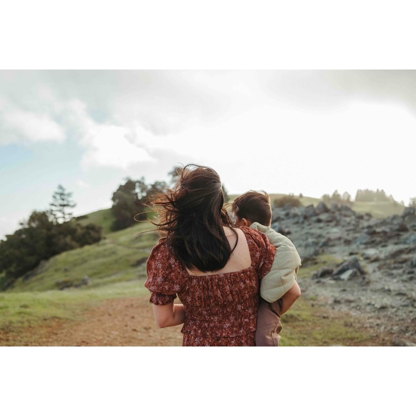 We are not made of cells, we&rsquo;re made of stories.

&ldquo;Figuring out what you want comes from failing, and then trying again.&rdquo; -Valerie Thomas

📸
Our community of @clickprophotographers have come together to amplify our voice as women p