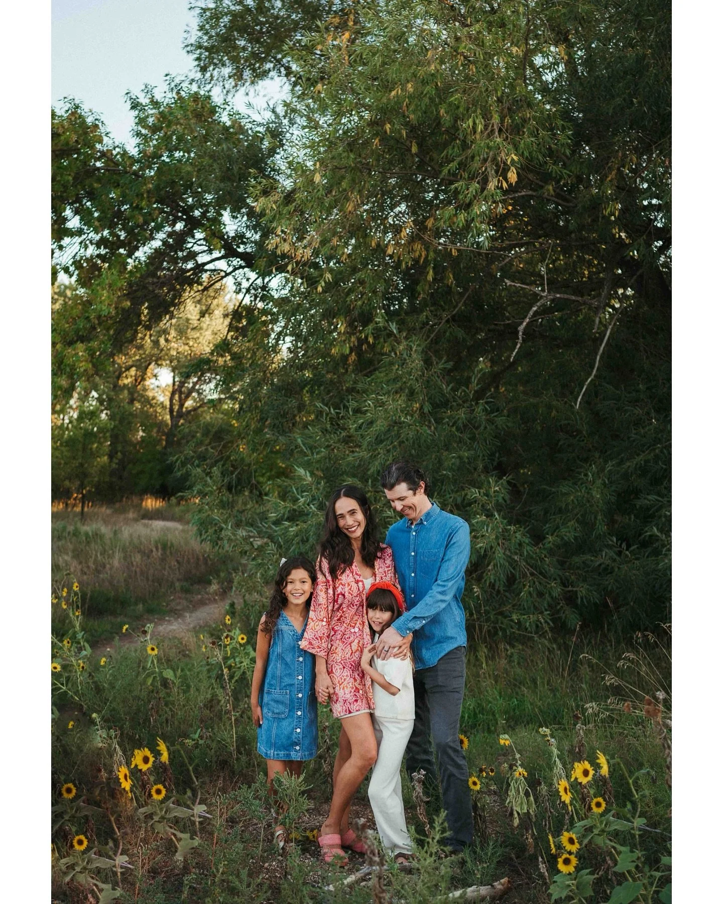 To all the moms taking care of all the things and keeping it together during a time when it feels like the Kens have taken over the Barbies&rsquo; world, you&rsquo;re doing a good job. ❤️

📸

Our community of @clickprophotographers have come togethe