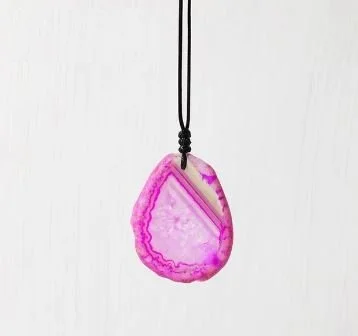 AESQ0602022-fairy-magenta-pendant.JPG