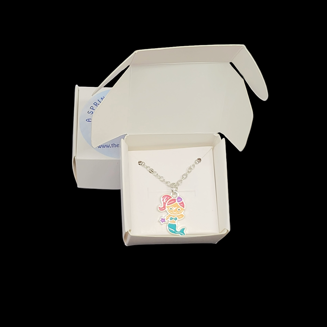 mermaid-shell-dolph-icorn-necklace-1.png
