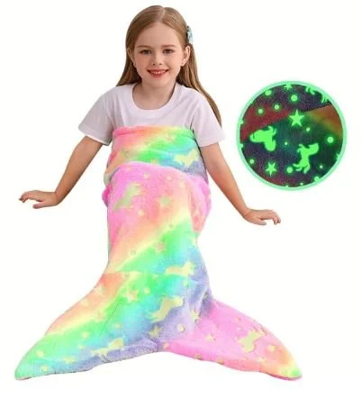 AESQ9595045-Unicorn-Mermaid-Tail-Glow-In-The-Dark-Blanket.JPG