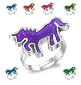 AESQ6388253-kids-unicorn-mood-ring-2.JPG
