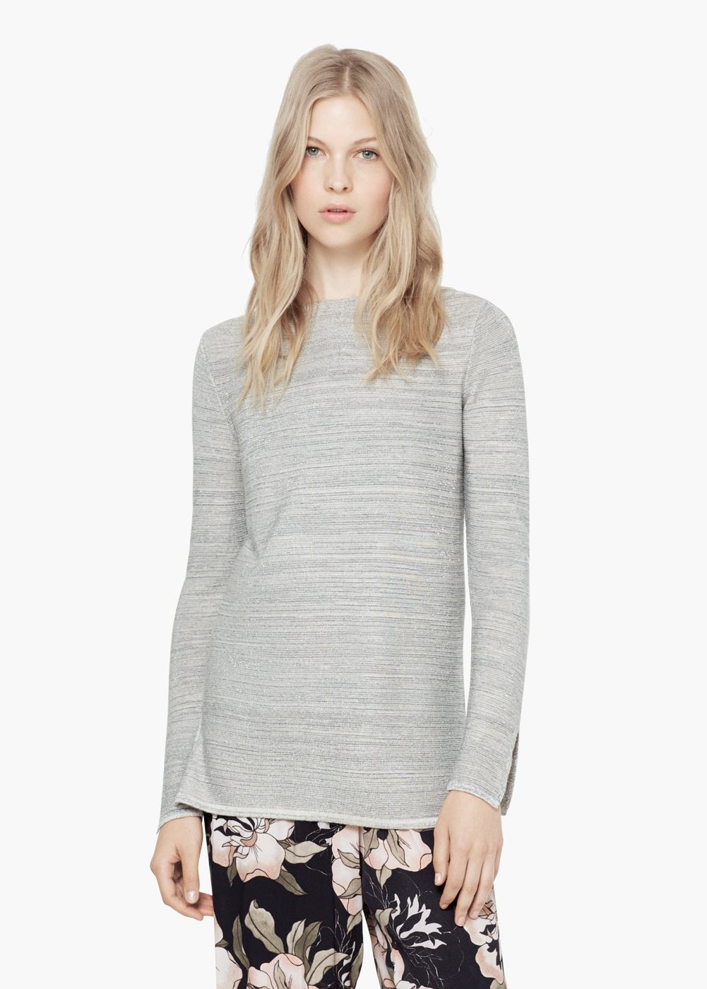 Metallic Finish Sweater €29.95 R EF. 53045693