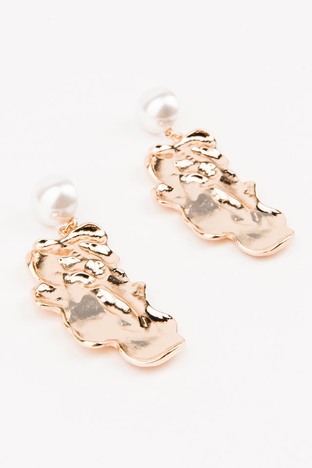 nakd_pearl_structured_earrings_1015-000589-0013_2_.jpg