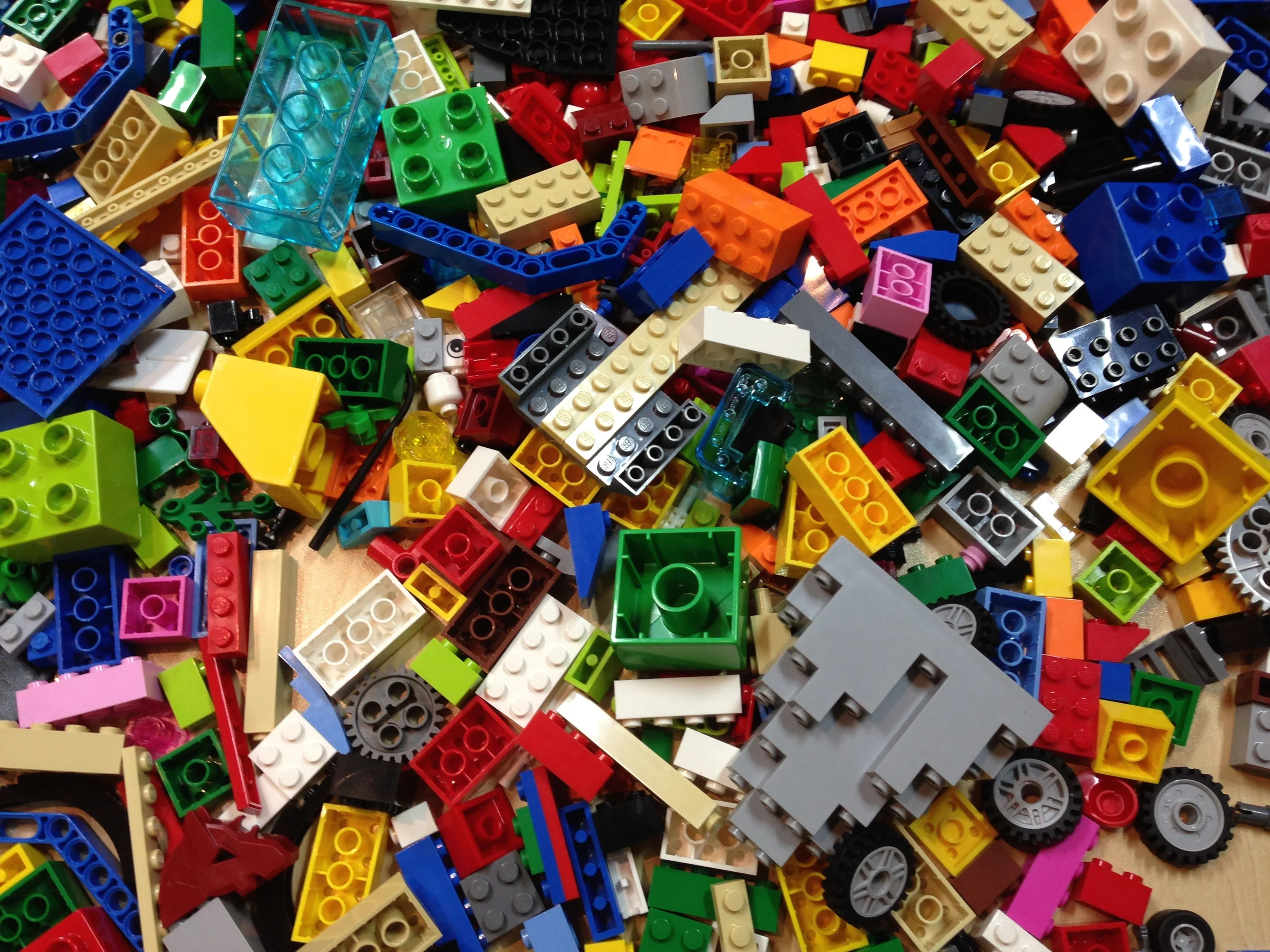 BUILDING A GLOBAL MANIFESTO THROUGH LEGO® SERIOUS PLAY® – A CASE STUDY