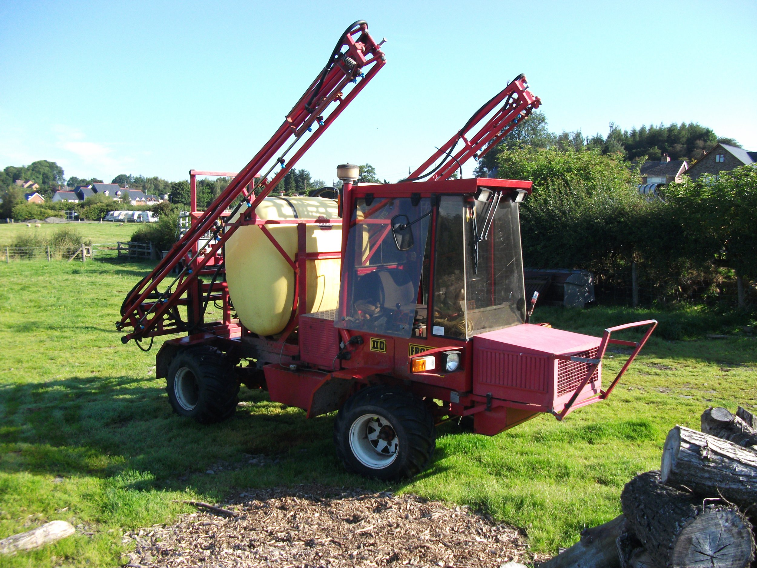 Safe Use of Pesticides  - Boom sprayers (PA2)