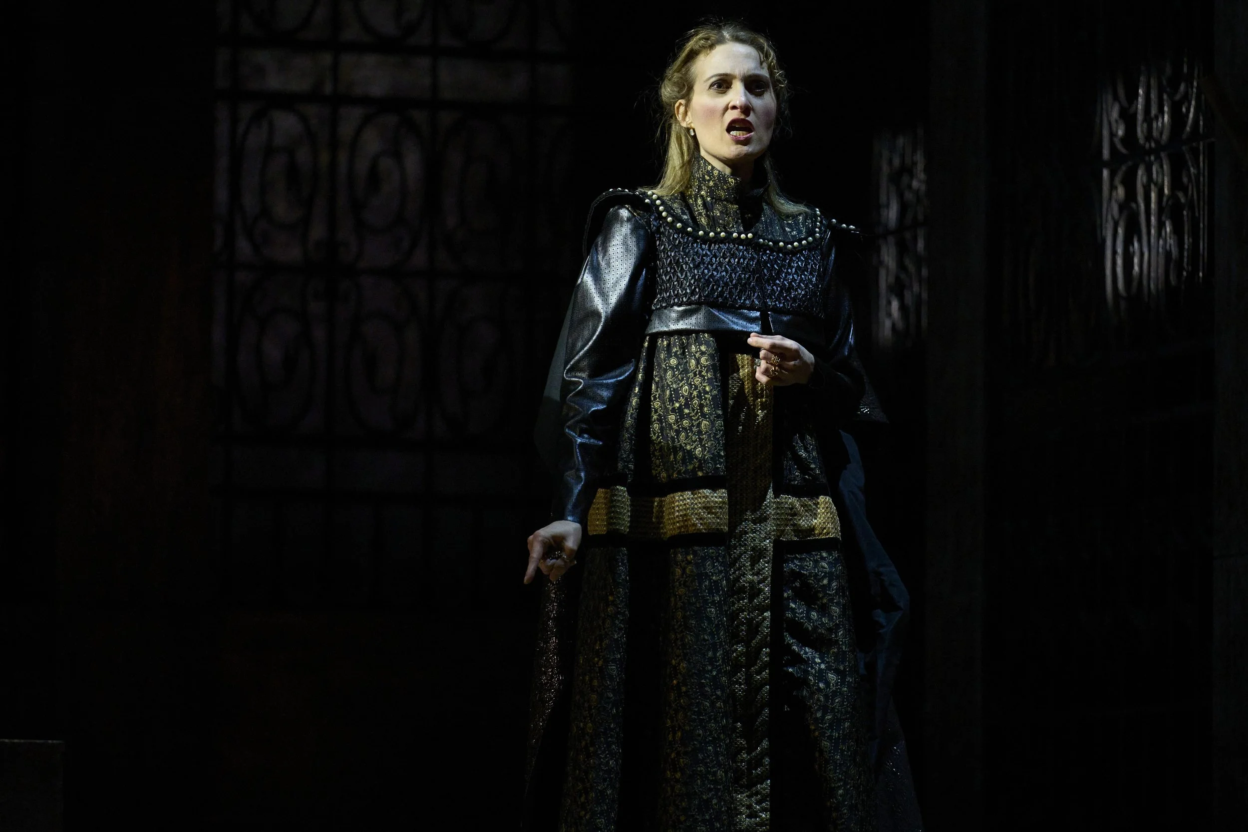 LucreziaBorgia_photoRichardHubertSmith-8857.jpg