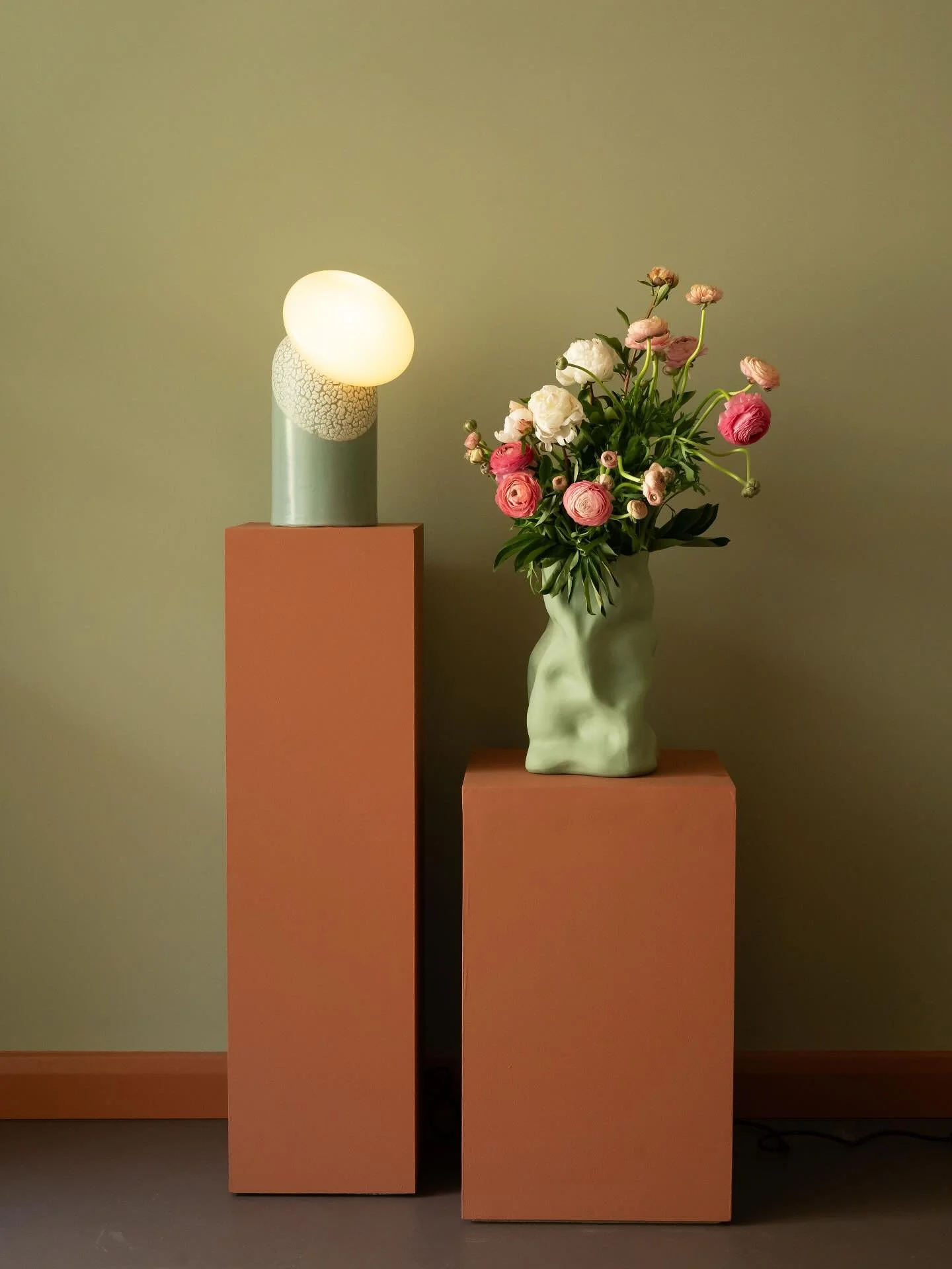 Exhibiting at @3daysofdesign in Copenhagen feels incredibly personal. This is the city where I studied ceramics, discovered design as both a discipline and a way of thinking, and began shaping my identity as a designer.
During my time living here, I