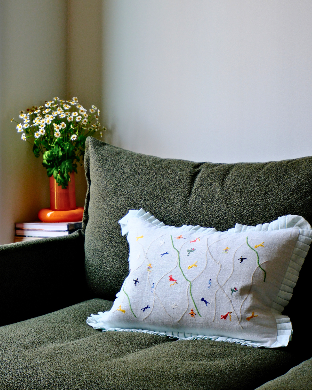 Amechi Mandi_Asafo Happy Cushions (c) Charlotte Page (4).JPG