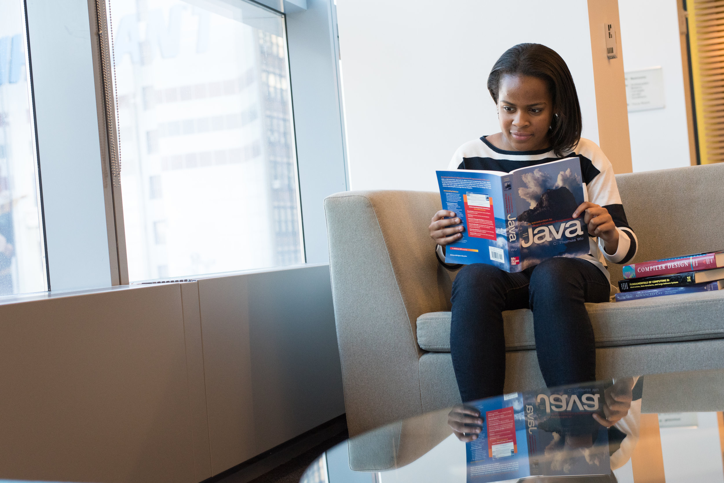 What are you reading to advance your career? Image via @wocintechchat