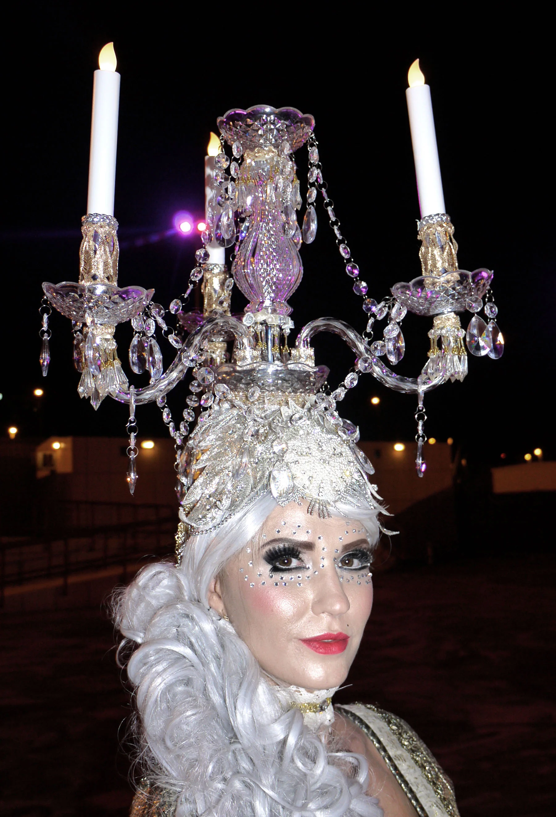 Chandelier2.jpg