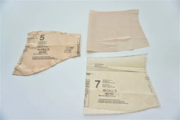 Front and back stays cut out of power mesh