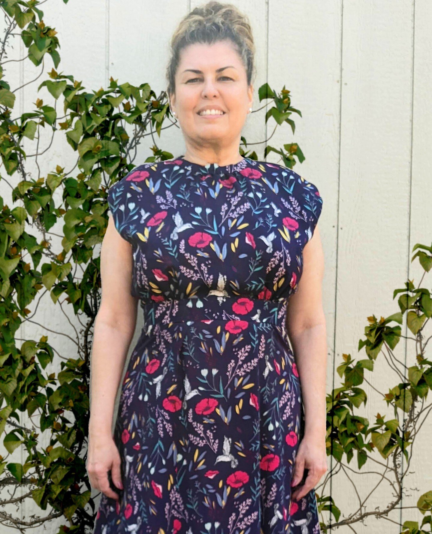 Meet Sami, a techie turned yoga studio owner.  Sami's a busy business owner and mom of two adorable kids, so she needs a dress that makes her look polished yet gives her the freedom to move with ease.  I love the way the dress nips in at the waist an