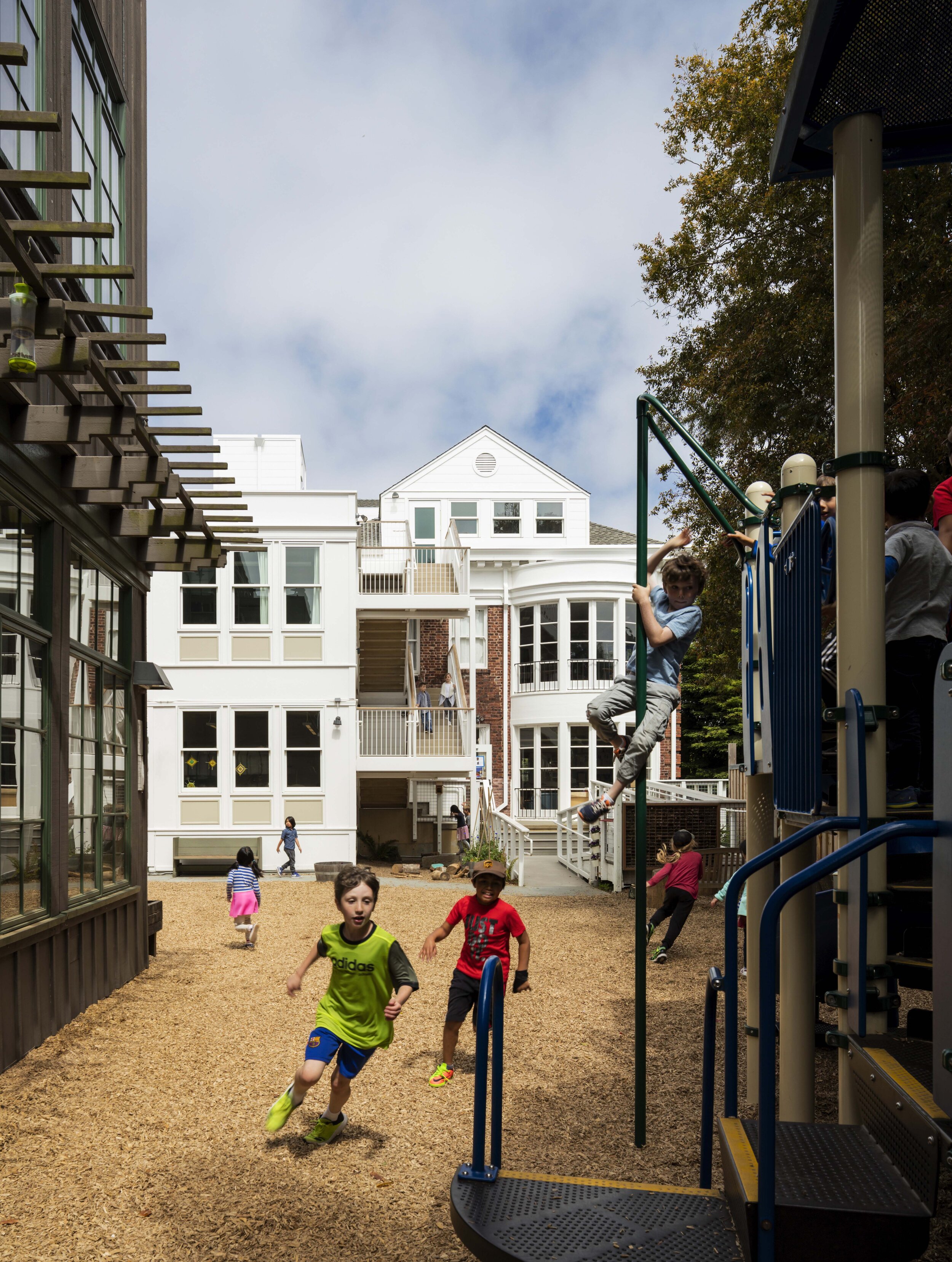 Presidio Hill School