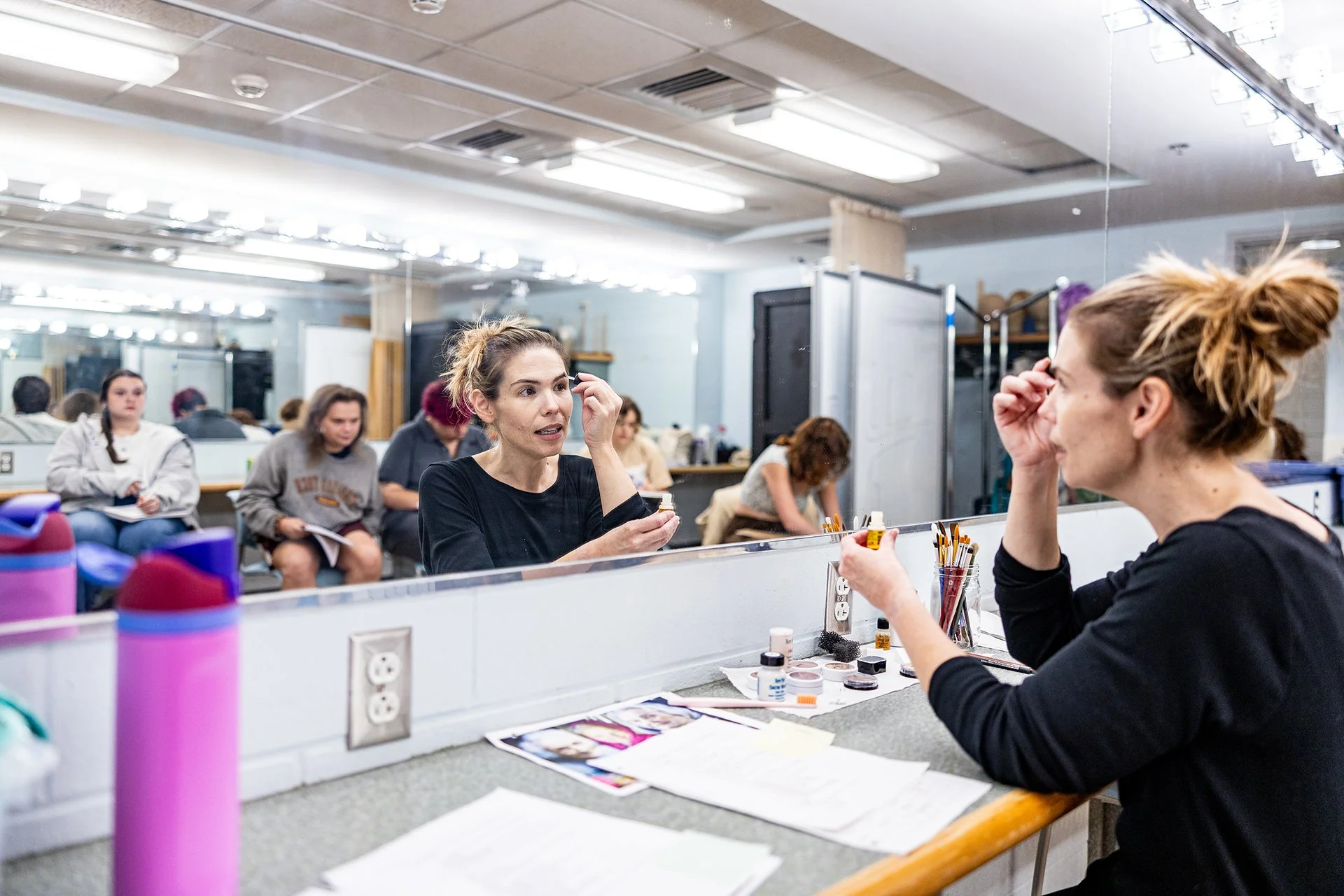 Have you ever wondered what you might look like in 50 years? Visiting instructor Camilla Morrison gave @hokiesonstage students a hands-on lesson about aging and old age makeup. They then practiced the techniques on themselves learning a new way to br