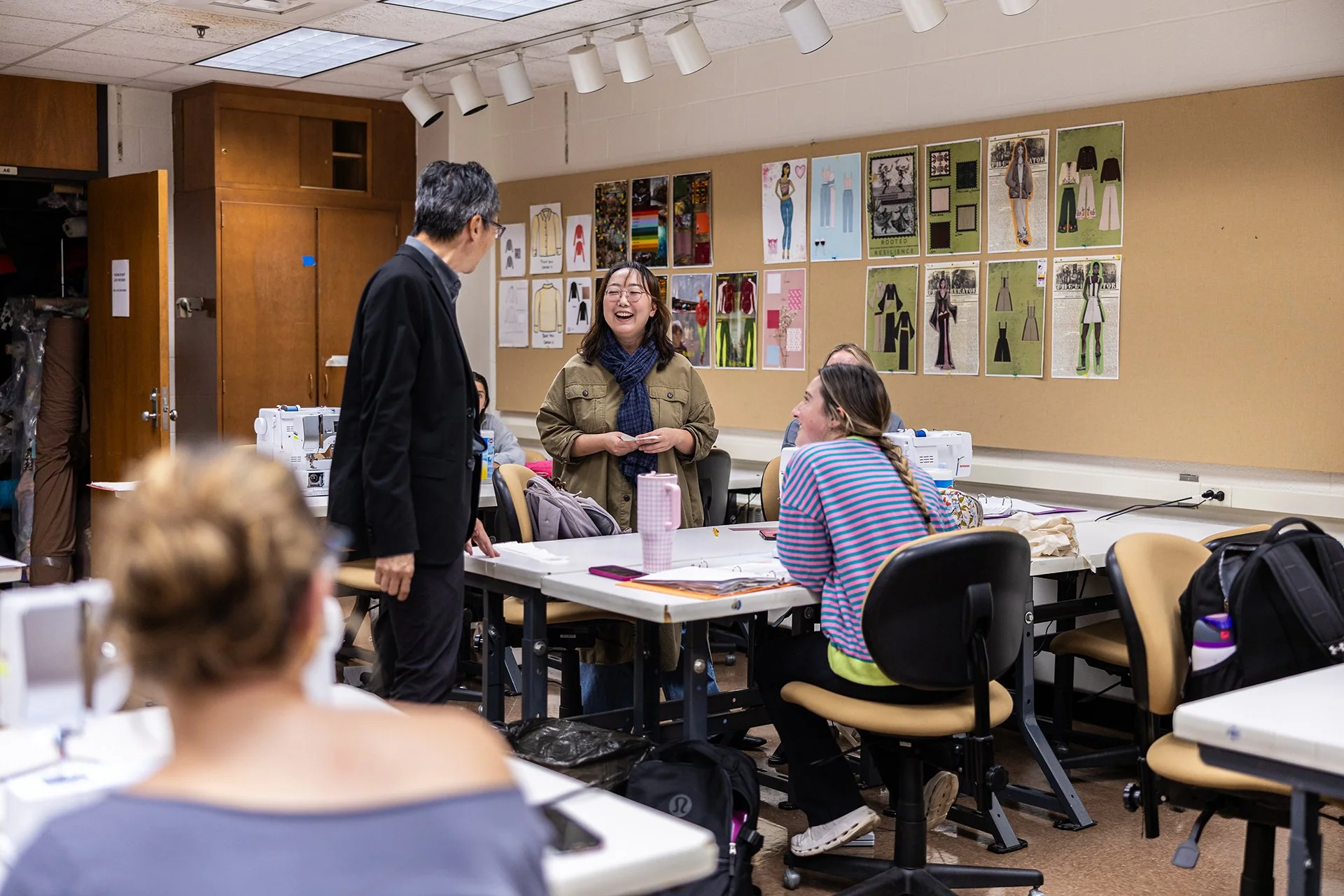 A sneak peek into the @vtdesignschool fashion merchandising and design program! We recently took a trip to a sewing class taught by Instructor Ha Eun Chae where students are getting hands-on experience with different sewing techniques and fabrics. Th