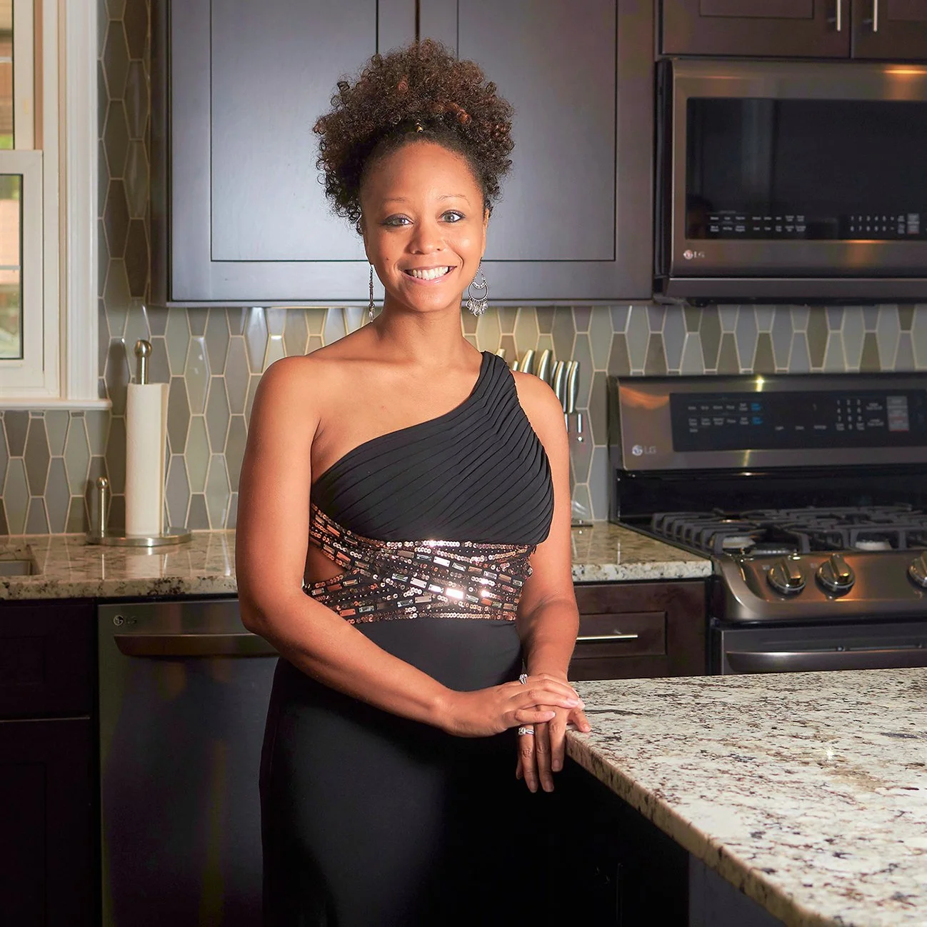 @vt_alumni spotlight 🔦
This week we're featuring Ebony Stephenson, a 2007 residential environments and design alumna! She is the owner of Designs by Ebony, an award-winning kitchen and bath design firm, and a member of the @vtdesignschool Residenti