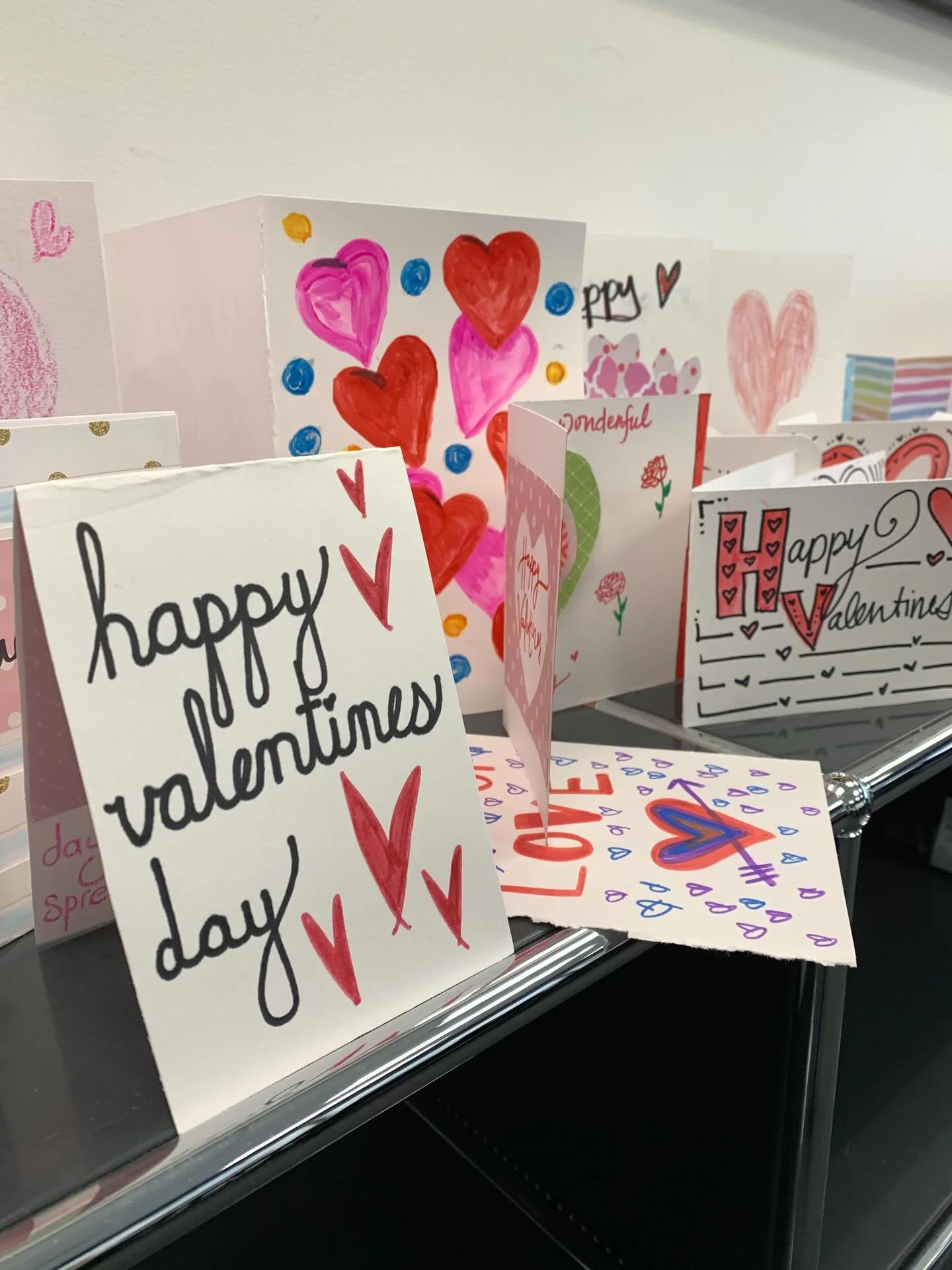 AAD students and staff gathered recently to craft handmade Valentine&rsquo;s Day cards to warm the hearts of residents of Warm Hearth, a local senior living center. Even Aiden, the School of Design facility dog, showed up to see what was happening an