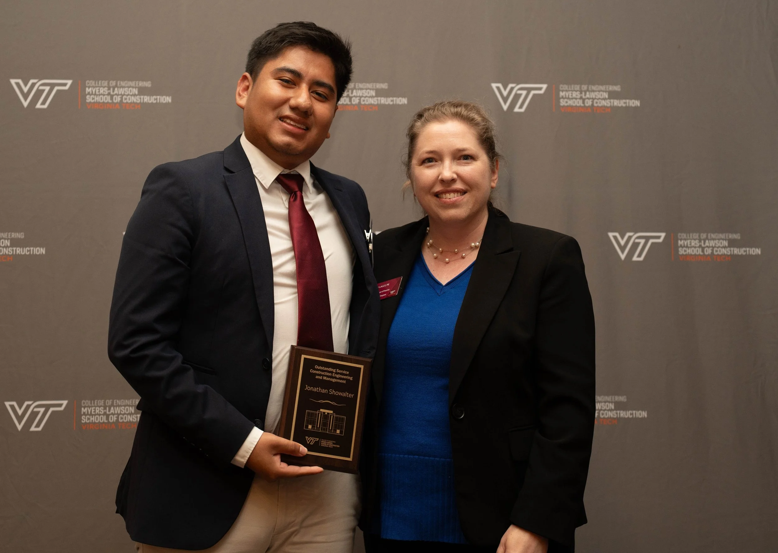 Congratulations to Jonathan Showalter, a construction engineering and management student recognized with the CEM Outstanding Service Award&nbsp;for his leadership, outreach, and dedication to @vtmlsoc. Jonathan is a founding member of the Tech &amp; 