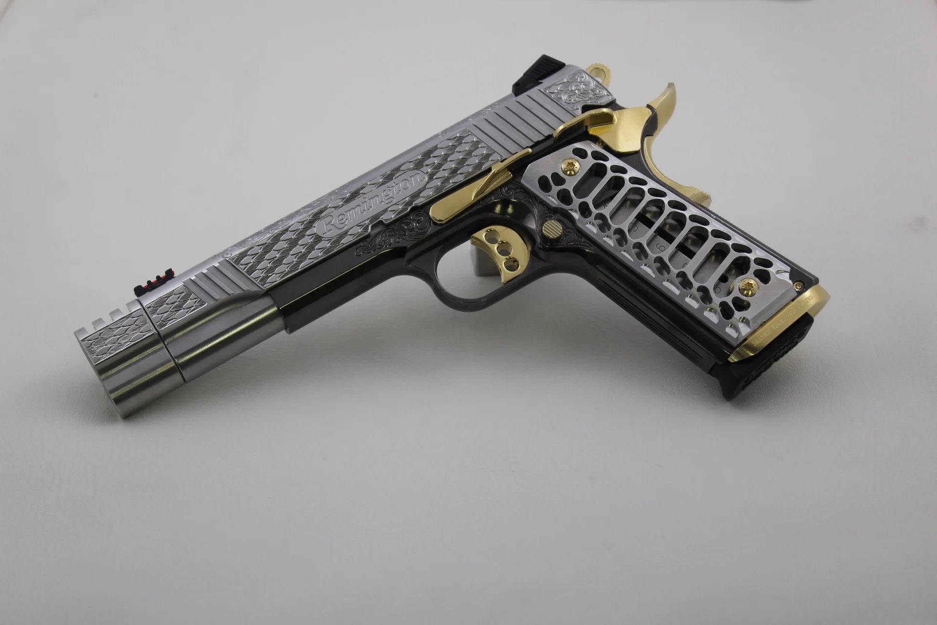 Gun Engraving — Seattle Engraving Center. Offers custom engraving and